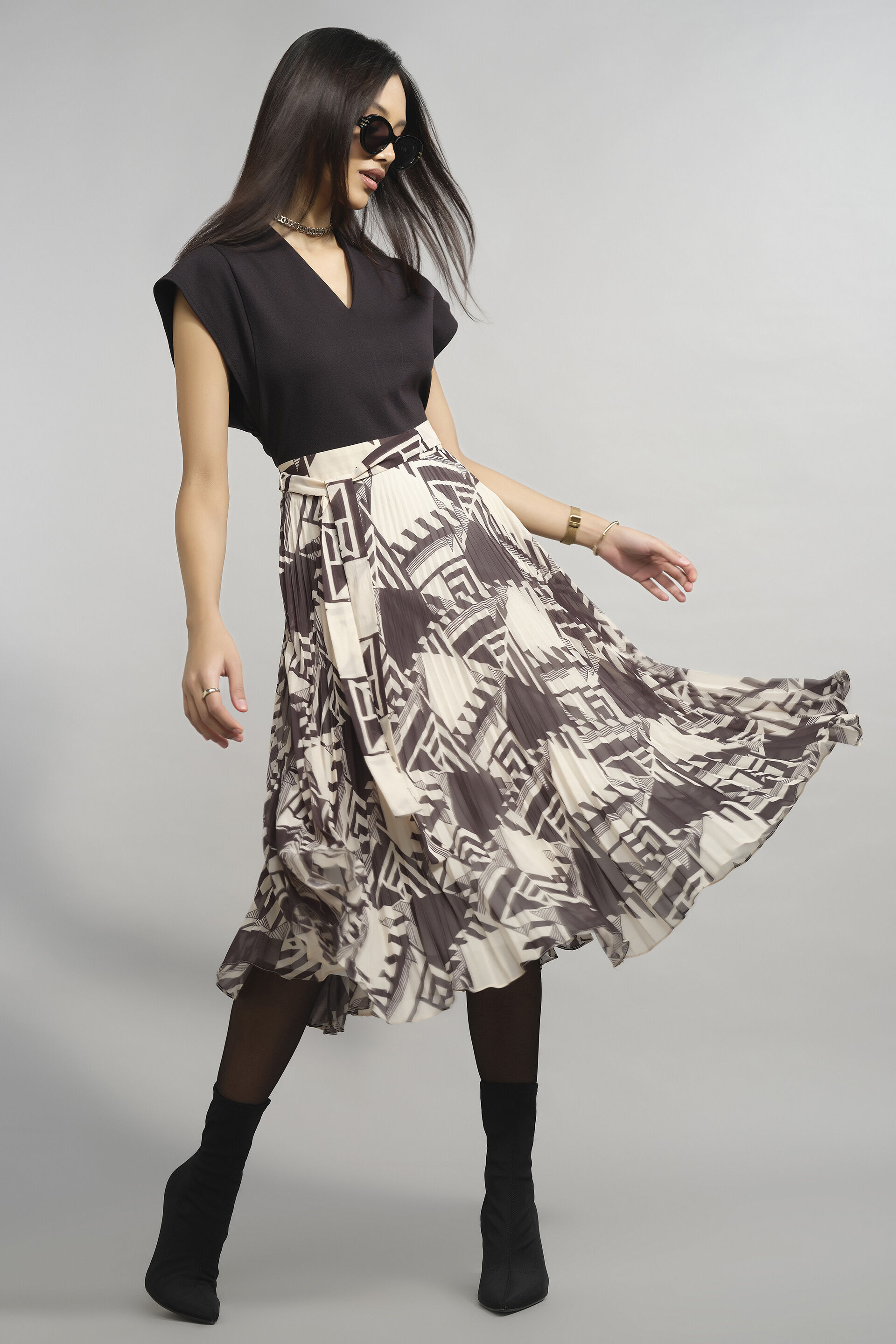 Light & Shadow Dress, Black, image 4